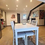 Apartamento La Tour Des Graffitis -t2-wi-fi *