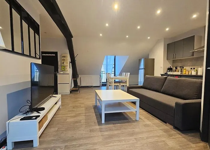 Appartamento La Tour Des Graffitis -t2-wi-fi Sedan